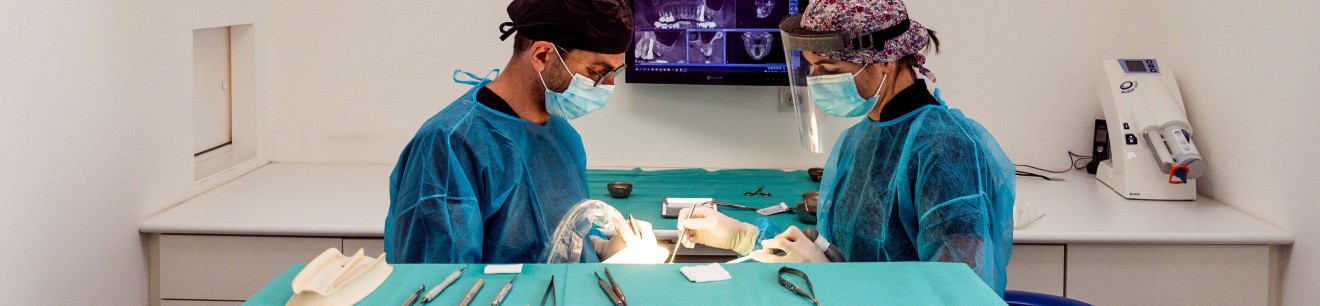 Bloc opératoire au cabinet dentaire Implantocean à La Baule